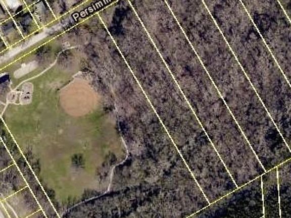 3rd image of 2850 Persimmon Rd