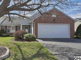28 Westfields Dr, Mechanicsburg, PA 17050