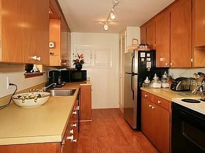 4th image of 13347 31st Ave NE