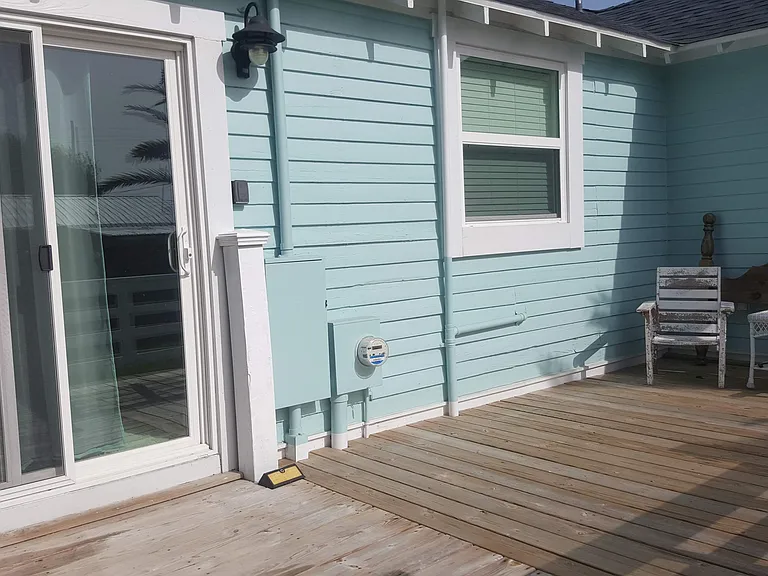 823 S Live Oak St — Photo 32