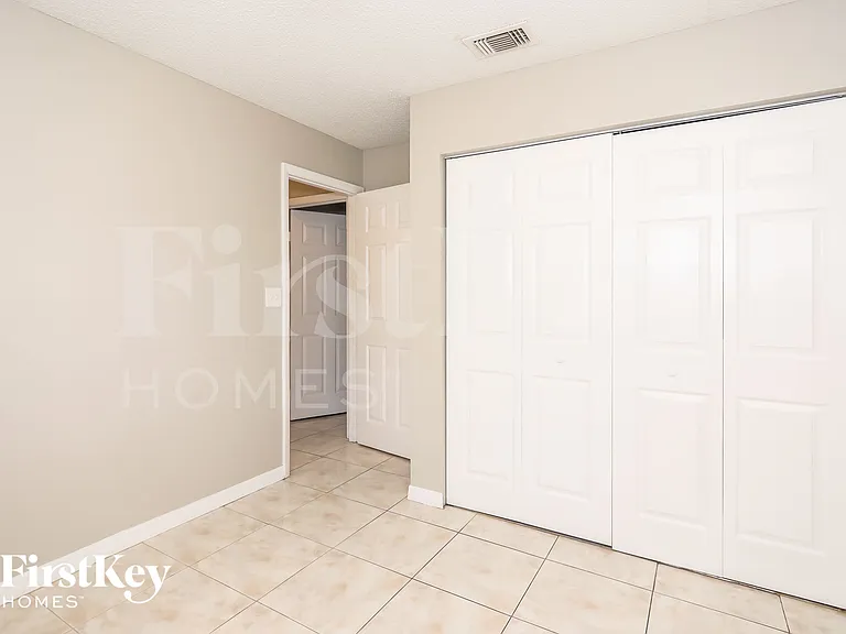 3410 NW 203rd St — Photo 13