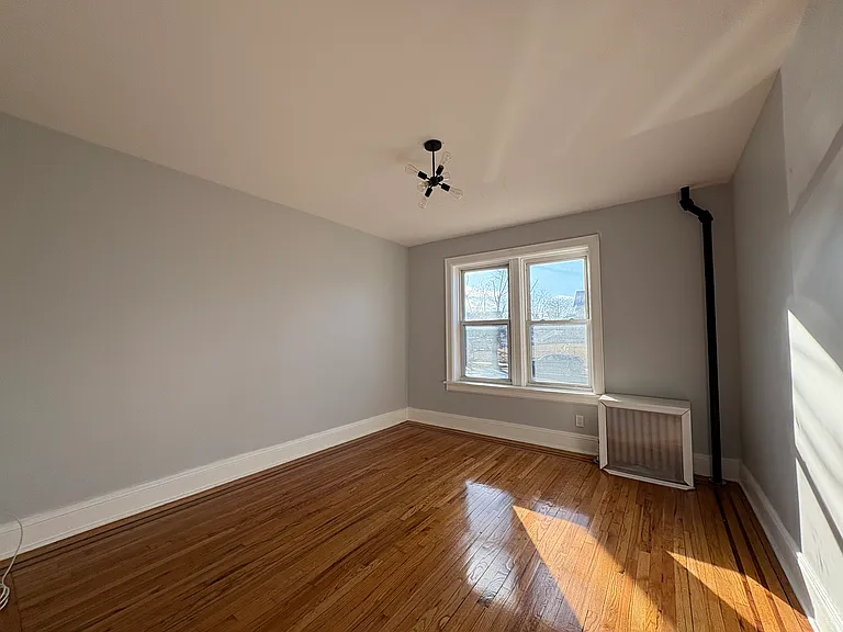 160 Avenue C #C1 — Photo 3