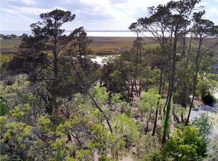 146 Point Ln, Saint Simons Island, GA 31522