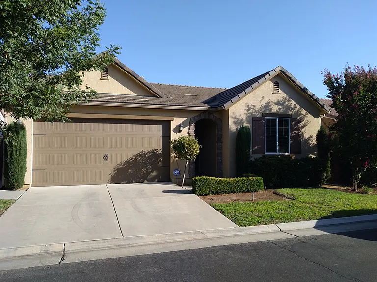 4132 Chessa Ln — Photo 2