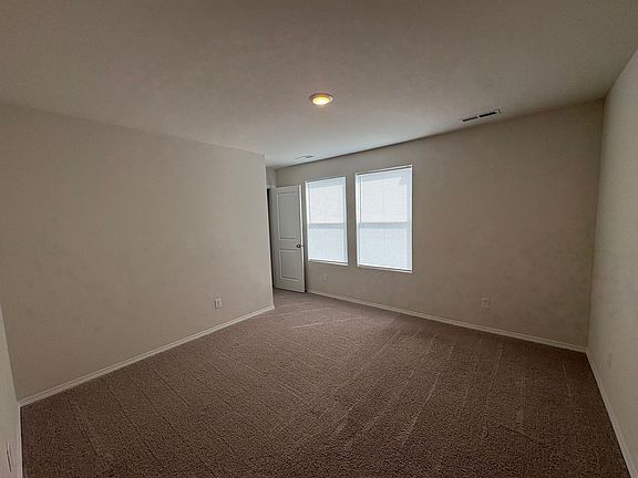 4th image of 375 Standard Ave