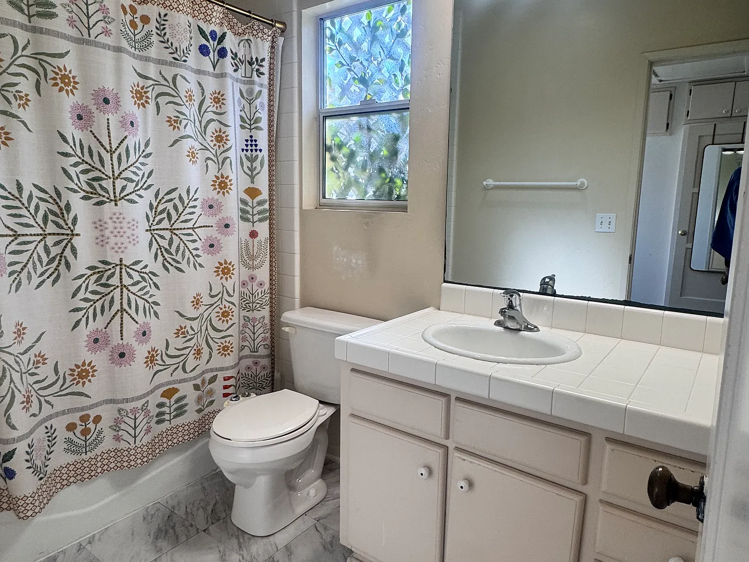 660 1/2 I Ave — Photo 4