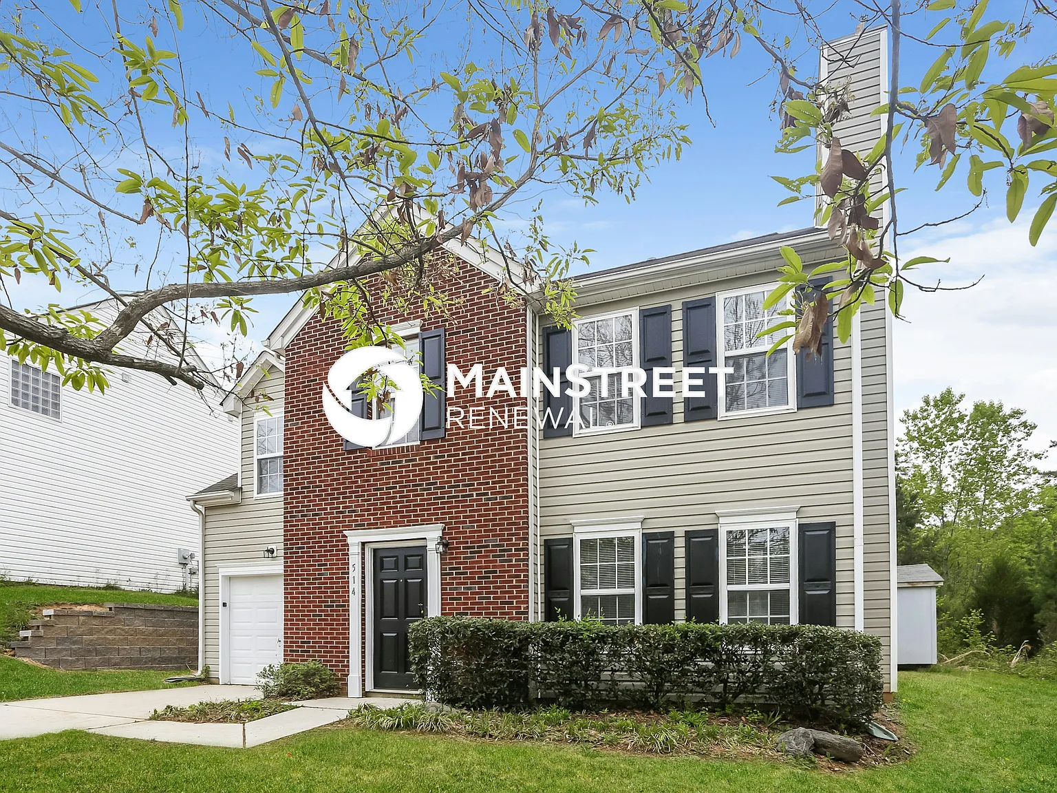 514 Woodington Ln — Photo 3