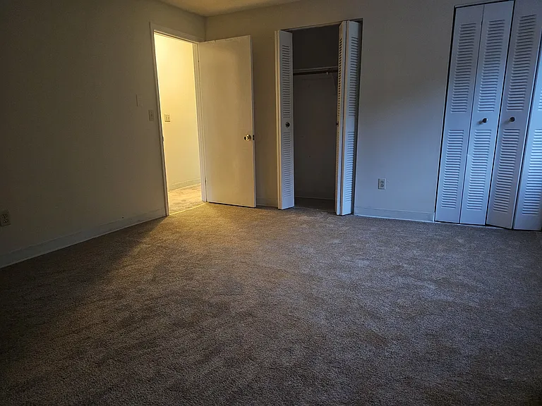 133 English Village Rd #3-303 — Photo 5