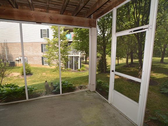 2nd image of 250 Logsby Pl APT H