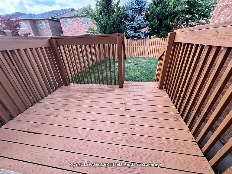 426 Orange Walk Cres — Photo 30