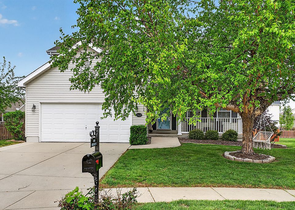 1st image of 2428 Heather Hill Ct
