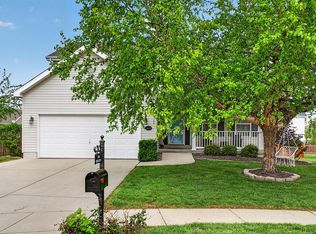 2428 Heather Hill Ct, Belleville, IL 62221