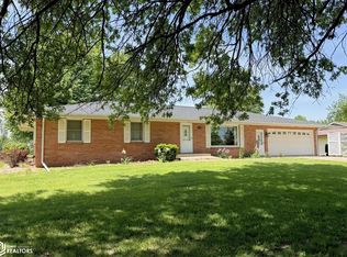 1104 NW Church St, Leon, IA 50144