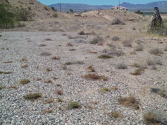 2nd image of 4710 E Beach Dr