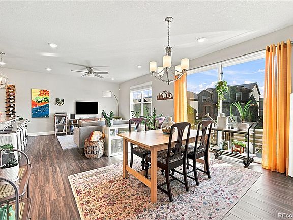 4th image of 8281 Hunts Peak Street