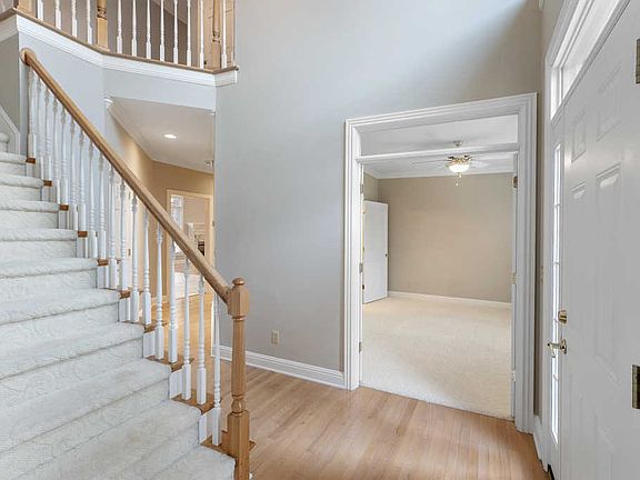 2nd image of 11912 Longstreet Pl