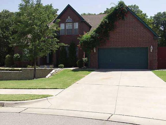 2nd image of 8 S Creek Side Dr