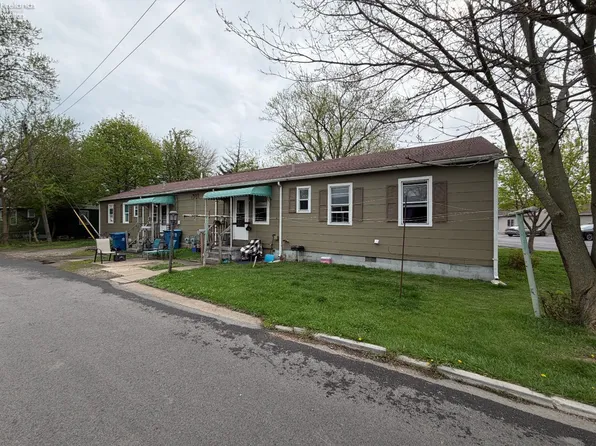 439 Erie Ct, Pt Clinton, OH 43452
