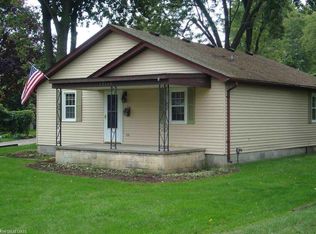 27110 Earl St, Harrison Township, MI 48045
