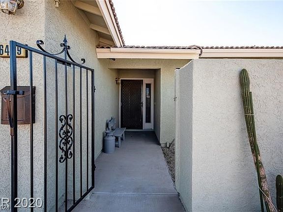 2nd image of 6429 Kell Ln