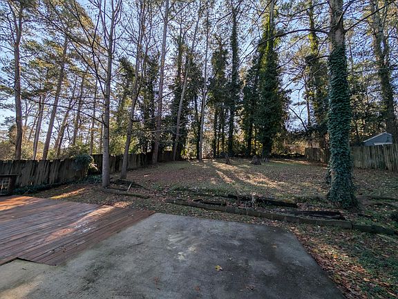 4th image of 1853 Boulderview Dr
