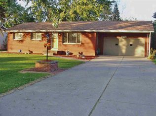 4722 E Dunbar Rd, Monroe, MI 48161