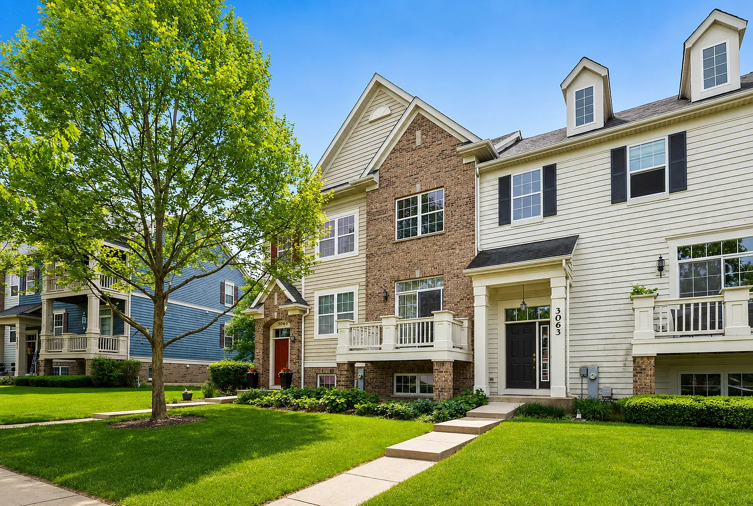 3 bed, 2.5 bath, 2275 sqft, $2,800 — Photo 1