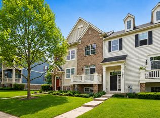 3061 Hughsdale St, Elgin, IL 60124