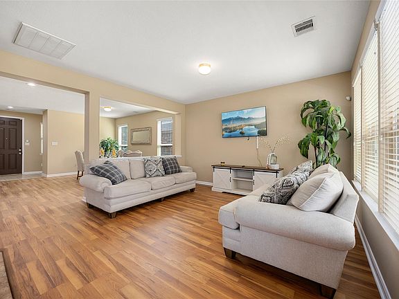 5th image of 22414 Bellwick Ridge Ln