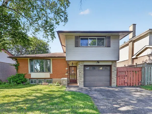 163 Labrador Dr, Oshawa, ON L1H 7E4