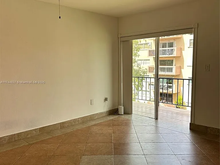 399 NW 72nd Ave #310 — Photo 16