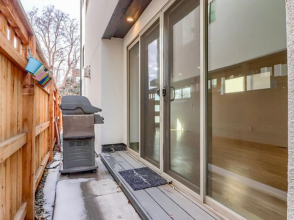 5th image of 1386 Zenobia St #1