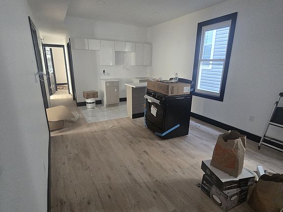 3rd image of 459 S 14th St #G2