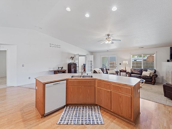 4th image of 1504 57th Ct