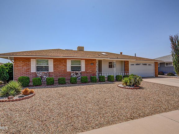 3rd image of 10528 W Kingswood Cir