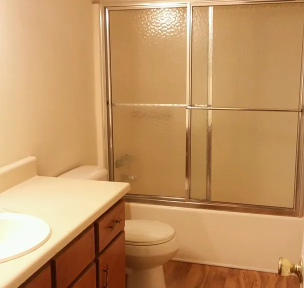 208 Green Acre Ln #212 — Photo 8