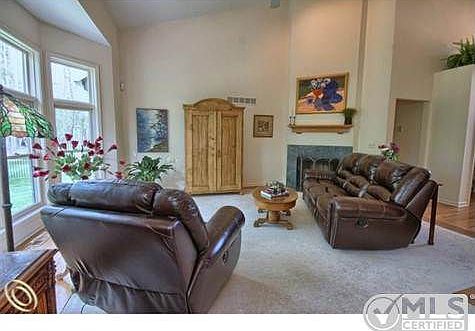 Great Room.jpg