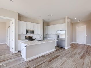 28211 N 213th Dr, Wittmann, AZ 85361