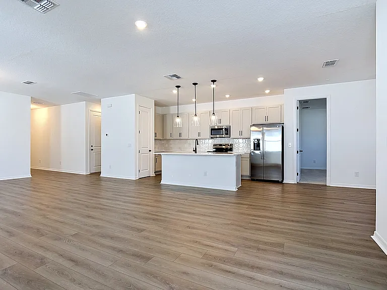 5762 Cattle Ranch Dr — Photo 10