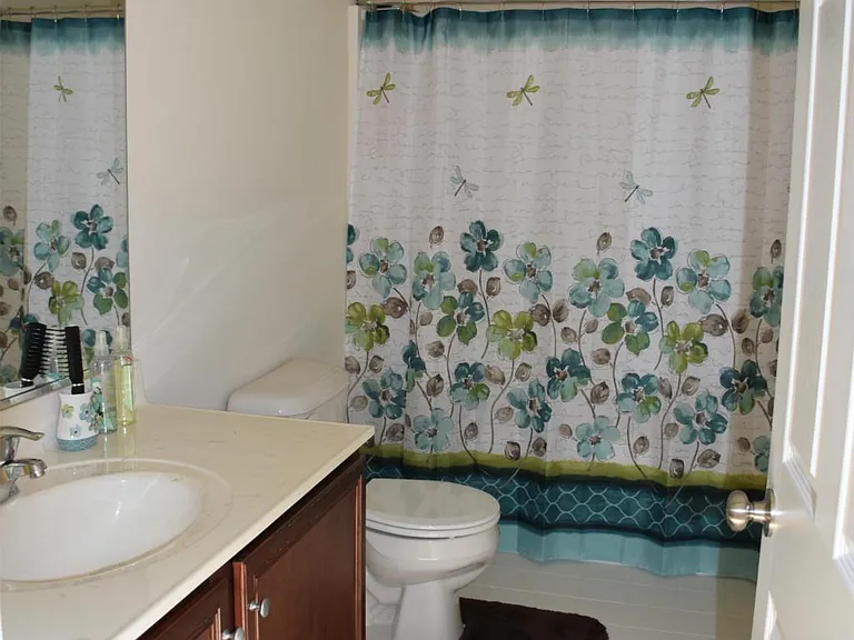 390 English Oak Ln — Photo 13