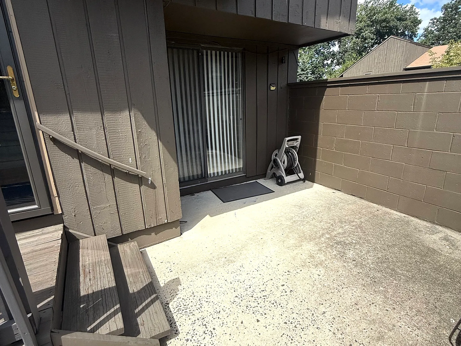 2 bed, 2.5 bath, 1604 sqft, $3,200 — Photo 4