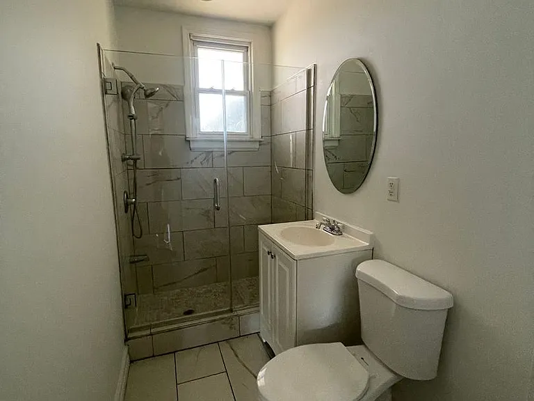 2638 Rosa Parks Blvd — Photo 5