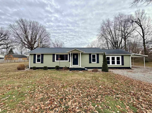 603 S 3rd St, Farmersburg, IN 47850