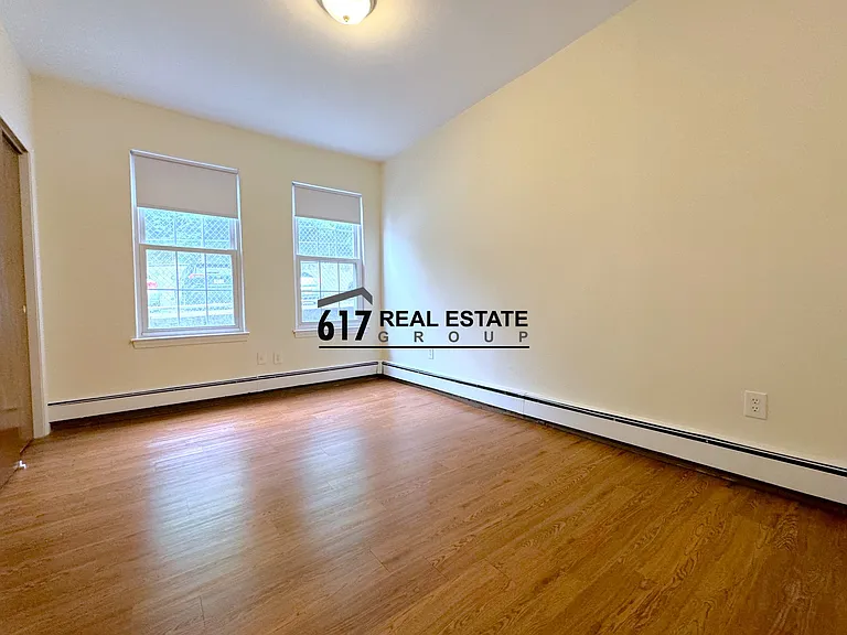 46-3 S Huntington Ave — Photo 13