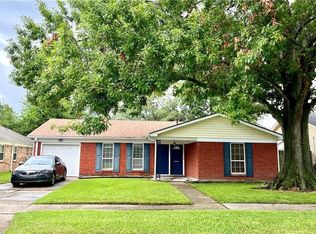 753 Hickory St, Gretna, LA 70056