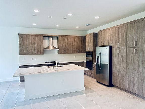 4th image of 20394 Fair Oak Ln