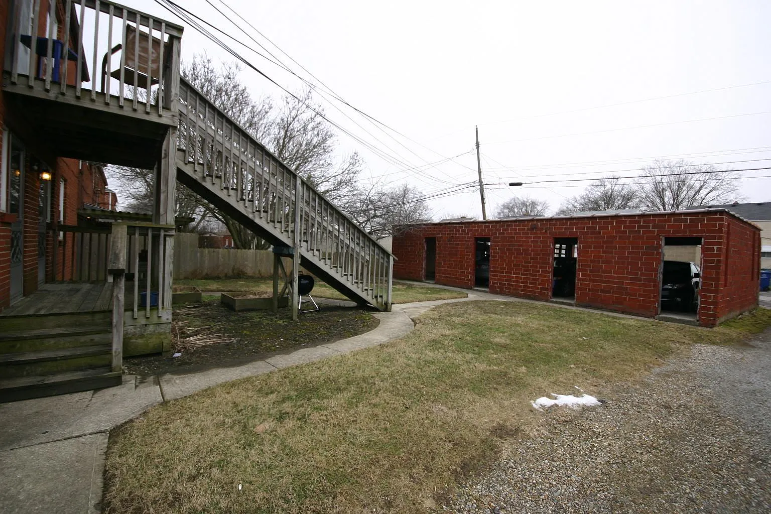 1537 Ashland Ave — Photo 4