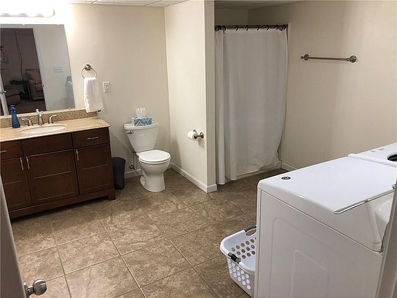 5th image of 3311 NW 20th St