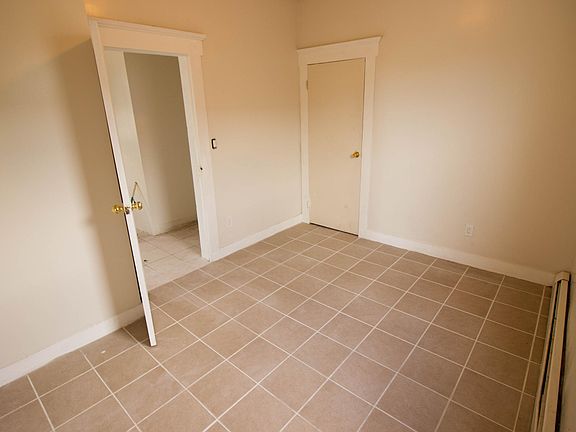 5th image of 550 15th Ave #1