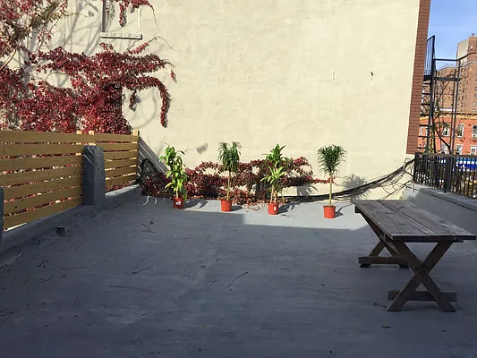 Rented by Winzone Realty Inc | media 9